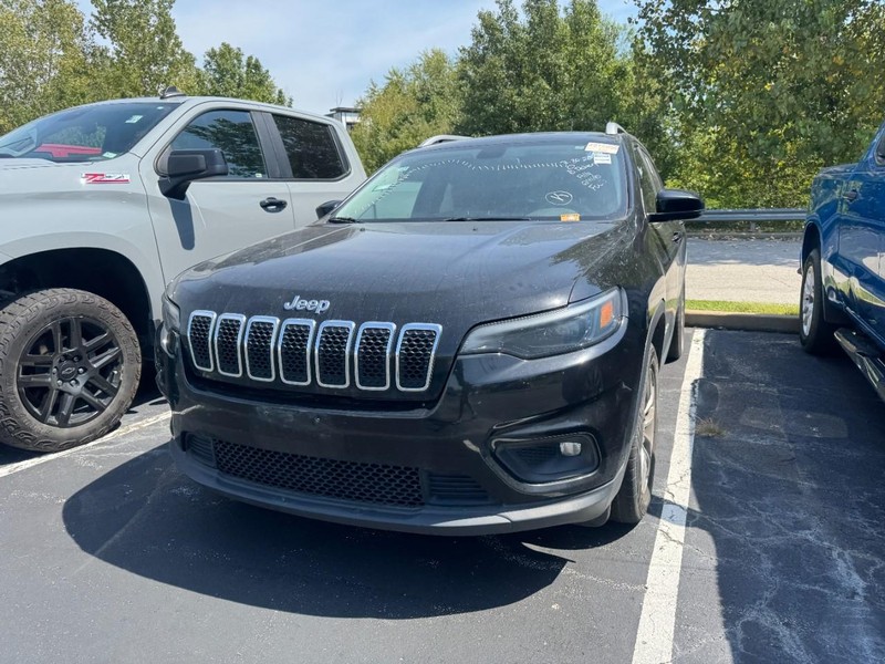 Jeep Cherokee Vehicle Image 02