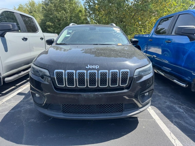 Jeep Cherokee Vehicle Image 03