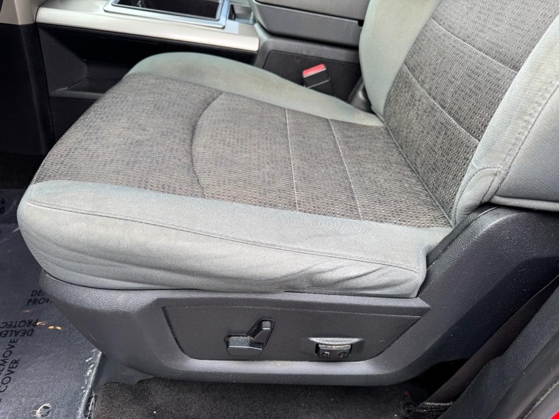 Ram 1500 Vehicle Image 15