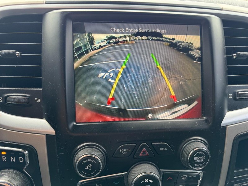 Ram 1500 Vehicle Image 21
