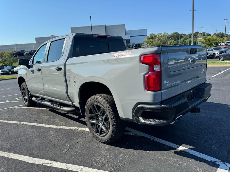 Chevrolet Silverado 1500 Vehicle Image 05