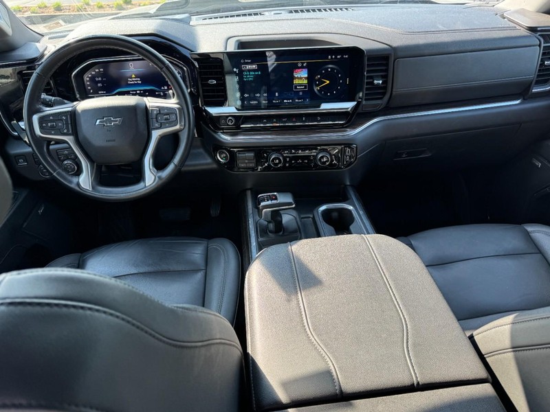 Chevrolet Silverado 1500 Vehicle Image 11