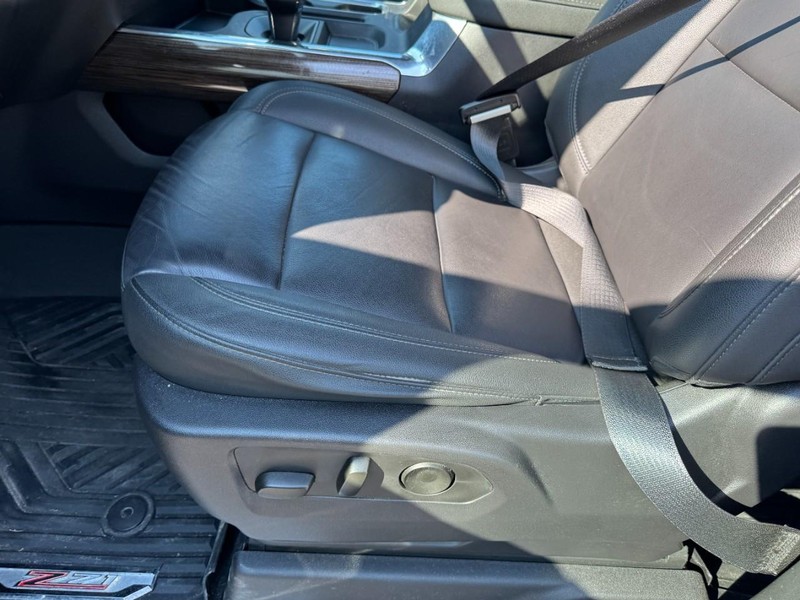 Chevrolet Silverado 1500 Vehicle Image 14