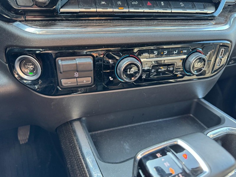 Chevrolet Silverado 1500 Vehicle Image 19