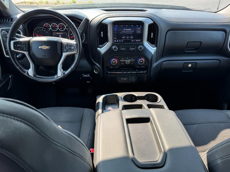 Chevrolet Silverado 1500 Vehicle Image 11