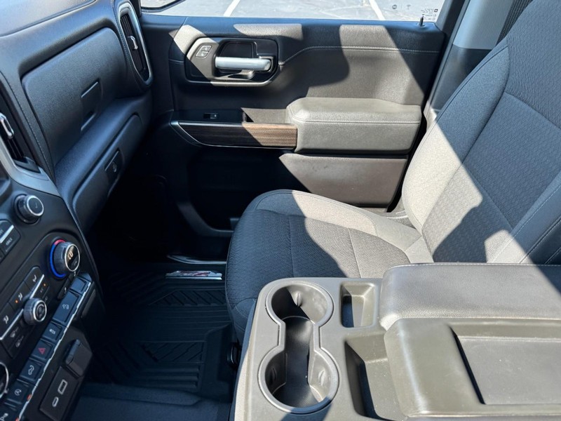 Chevrolet Silverado 1500 Vehicle Image 13