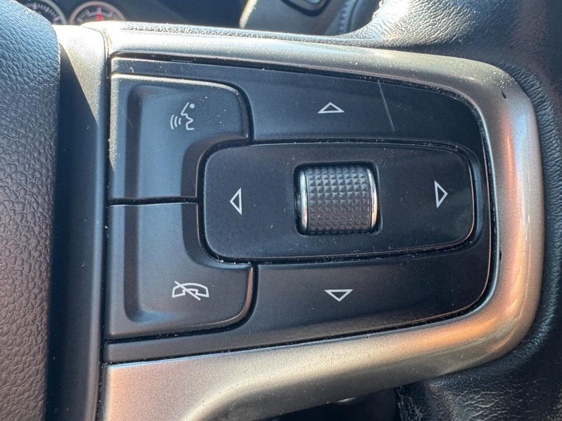 Chevrolet Silverado 1500 Vehicle Image 18