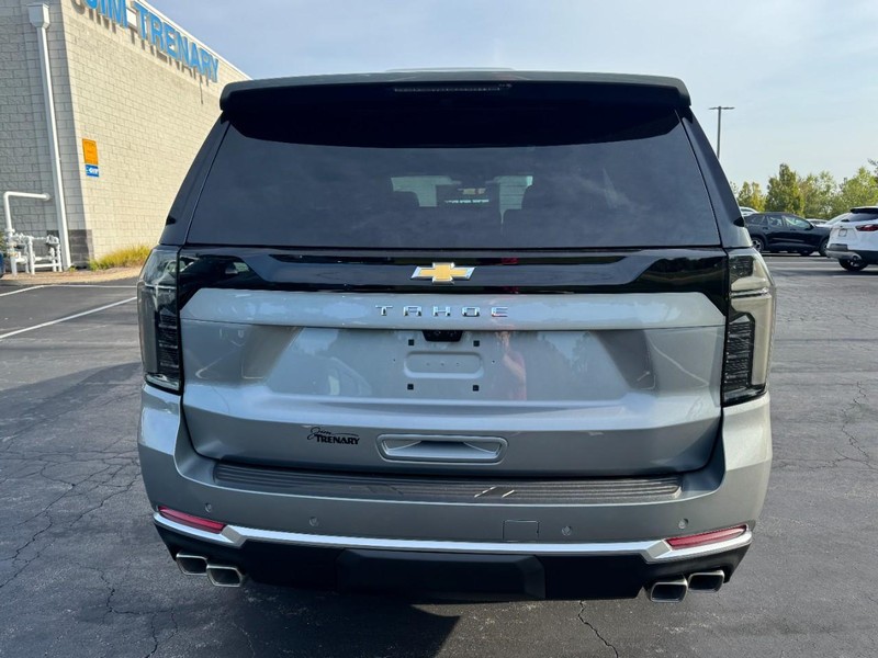 Chevrolet Tahoe Vehicle Image 04