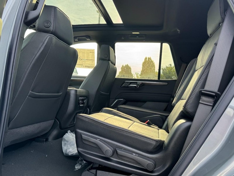 Chevrolet Tahoe Vehicle Image 07