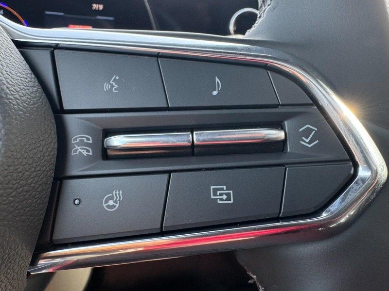 Chevrolet Tahoe Vehicle Image 15