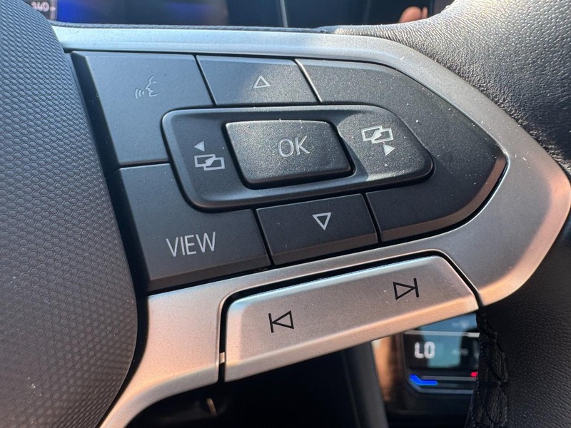 Volkswagen Jetta Vehicle Image 18