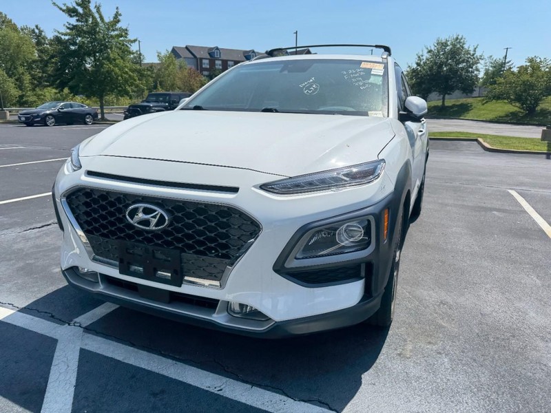 Hyundai Kona Vehicle Image 02