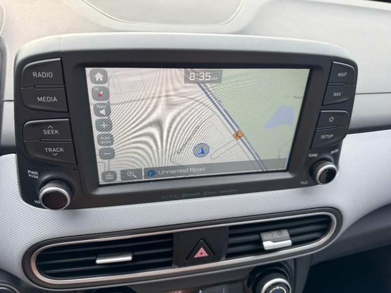 Hyundai Kona Vehicle Image 22