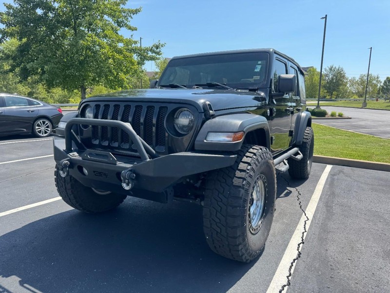 Jeep Wrangler Unlimited Vehicle Image 02