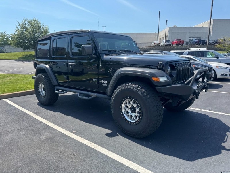 Jeep Wrangler Unlimited Vehicle Image 05