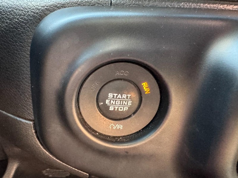 Jeep Wrangler Unlimited Vehicle Image 19