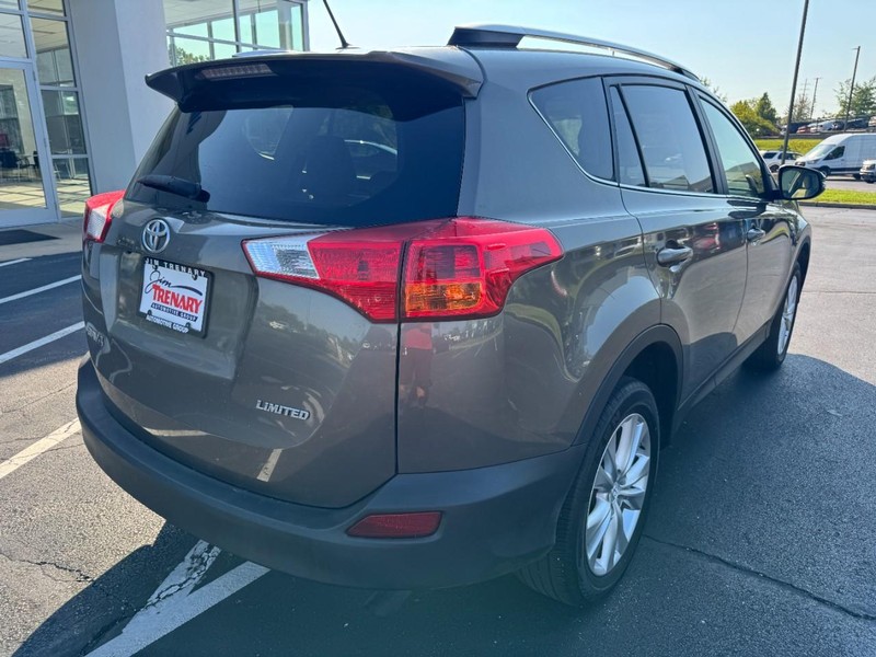 Toyota RAV4 Vehicle Image 03