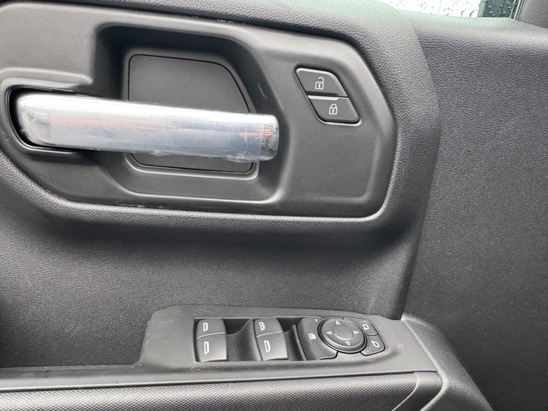 Chevrolet Silverado 1500 Vehicle Image 11