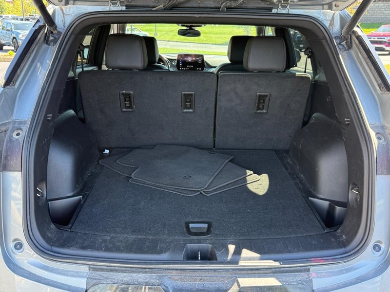 Chevrolet Blazer Vehicle Image 04