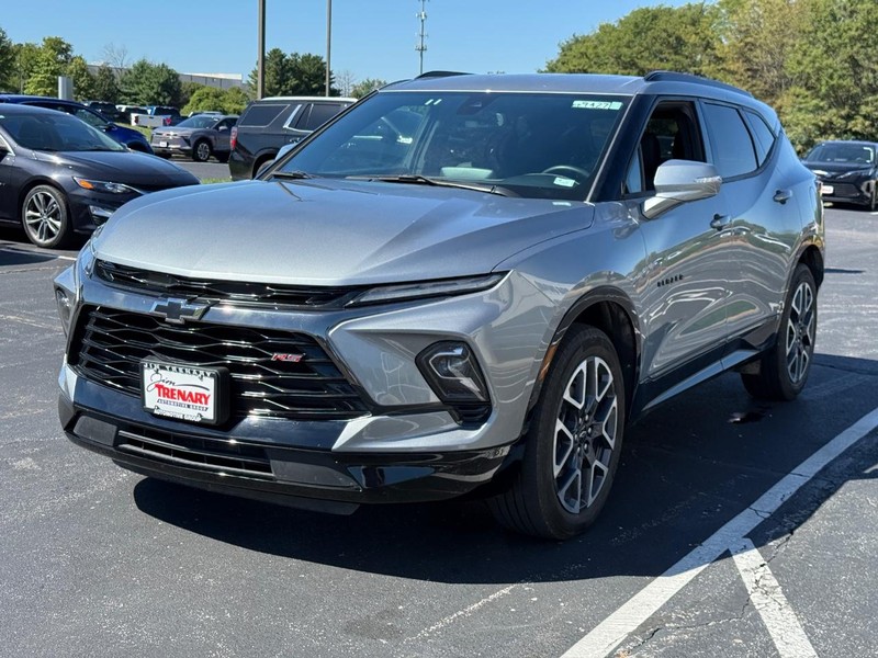 Chevrolet Blazer Vehicle Image 09