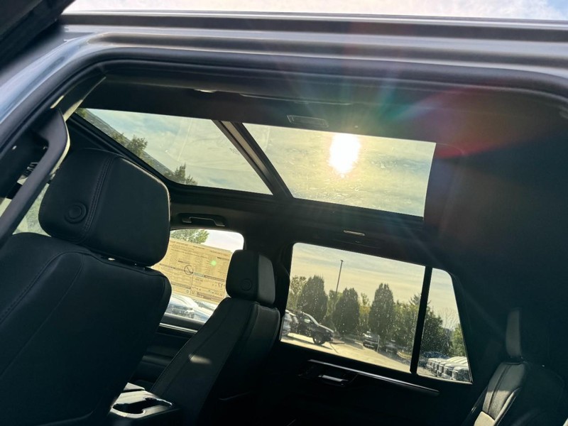 Chevrolet Tahoe Vehicle Image 08