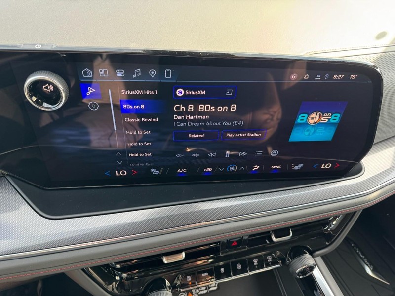 Chevrolet Tahoe Vehicle Image 17