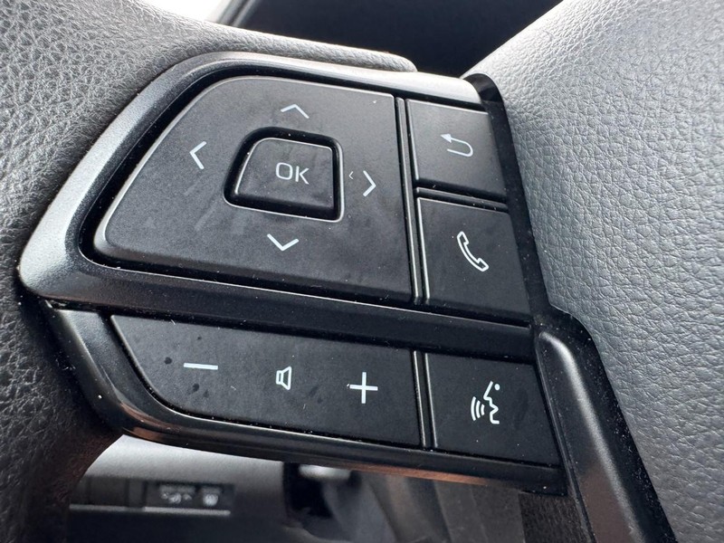 Toyota Sienna Vehicle Image 17