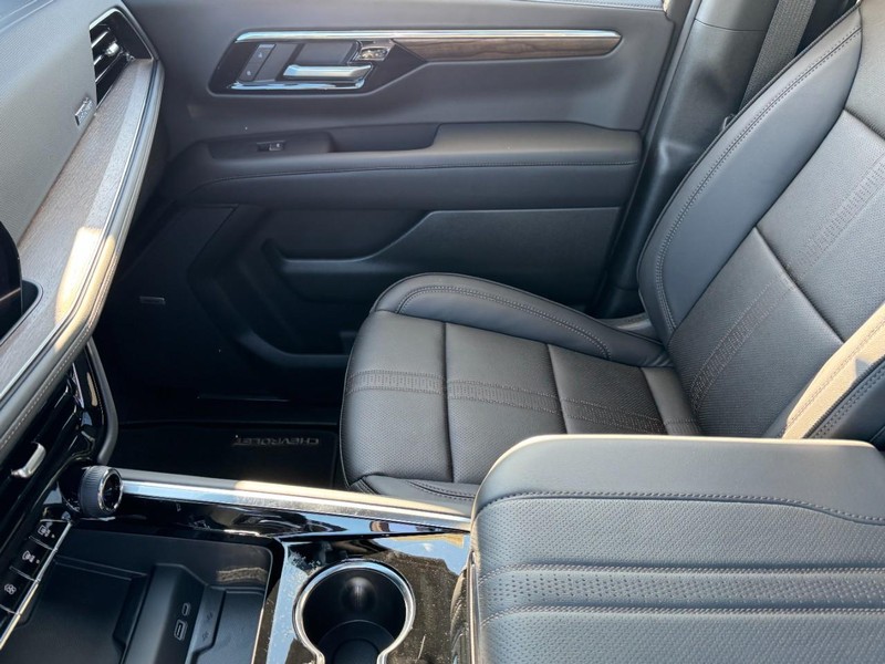 Chevrolet Tahoe Vehicle Image 09