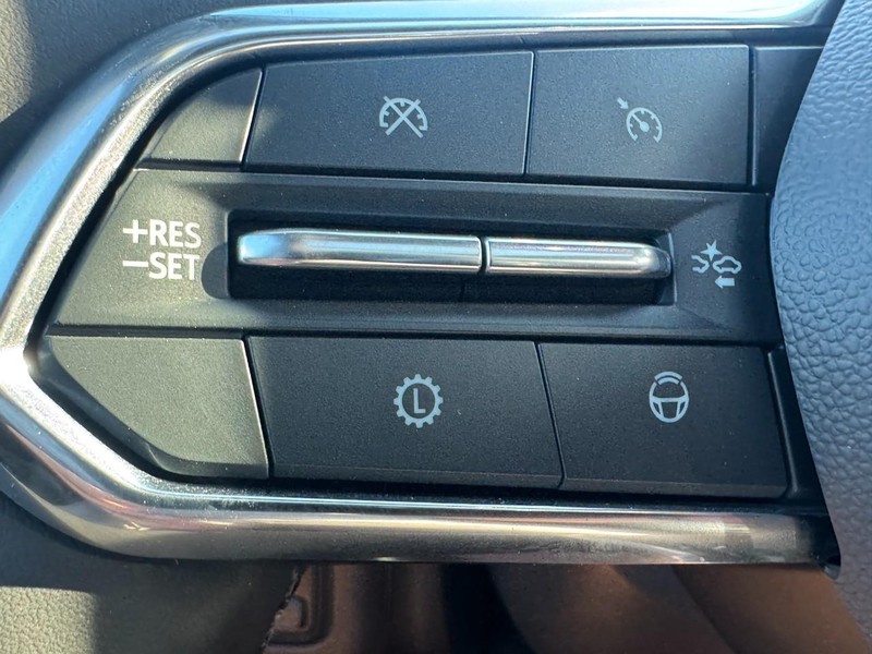 Chevrolet Tahoe Vehicle Image 13