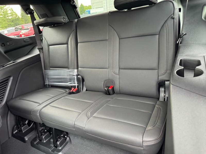 Chevrolet Tahoe Vehicle Image 09