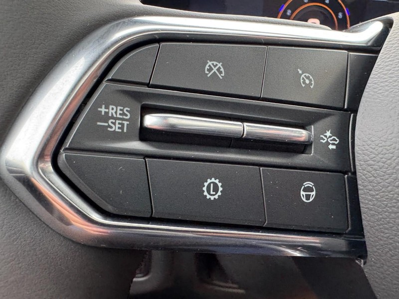 Chevrolet Tahoe Vehicle Image 14