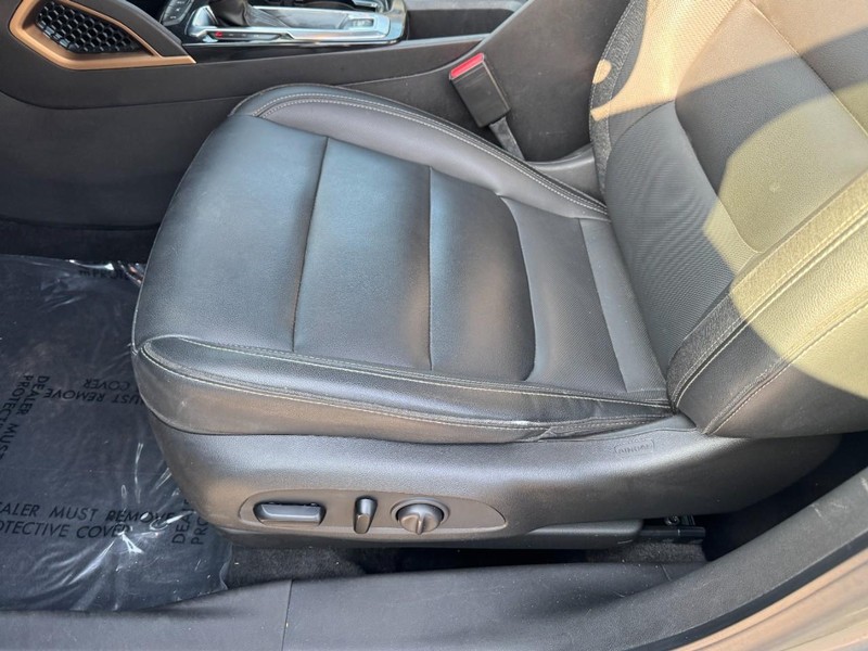 Chevrolet TrailBlazer Vehicle Image 15