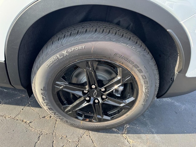 Chevrolet Blazer Vehicle Image 06