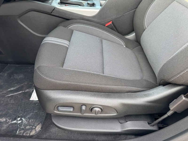 Chevrolet Blazer Vehicle Image 08