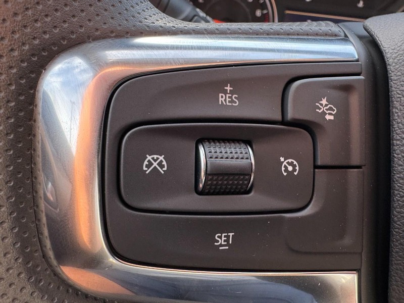 Chevrolet Blazer Vehicle Image 10