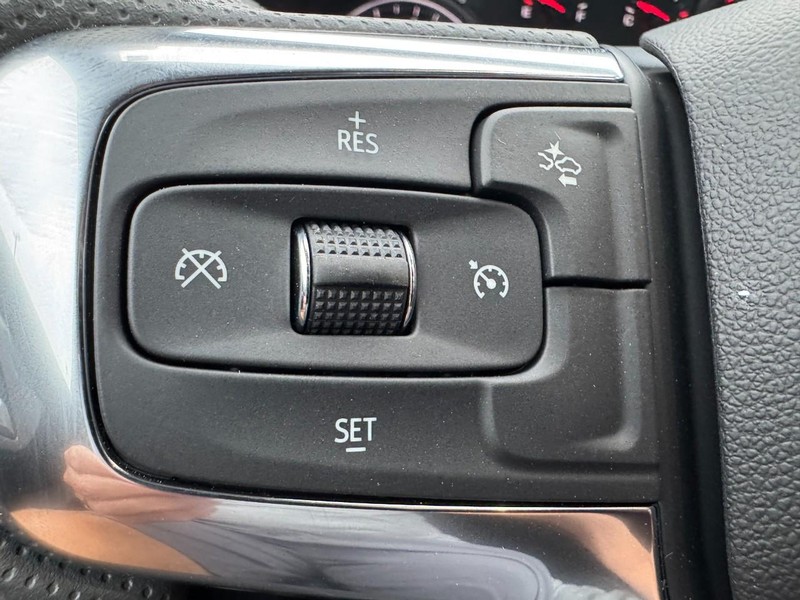 Chevrolet Blazer Vehicle Image 11