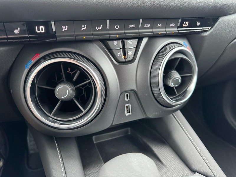 Chevrolet Blazer Vehicle Image 13