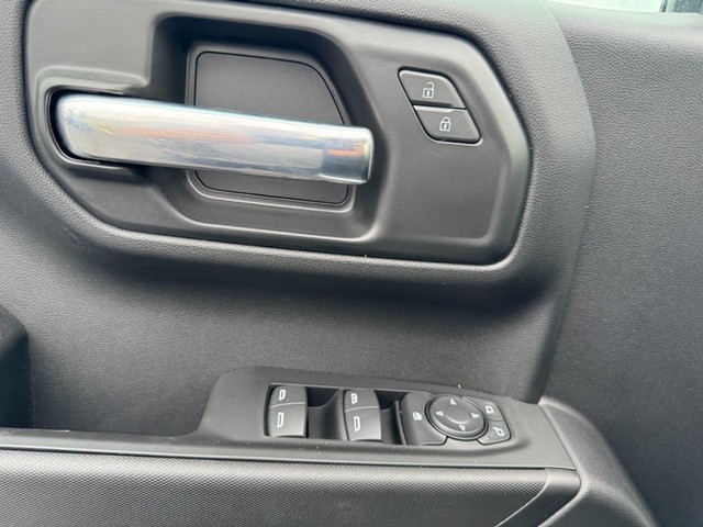 2026 Chevrolet Silverado 1500 Custom - Photo 10