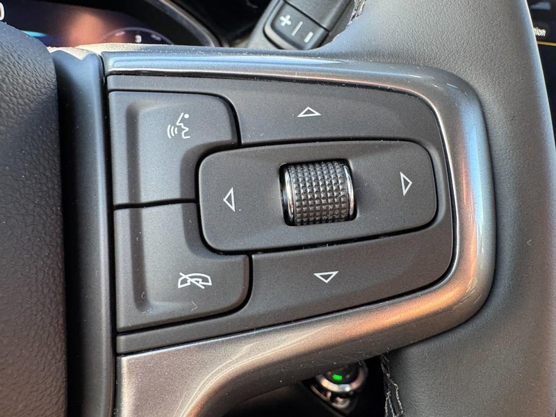 Chevrolet Silverado 1500 Vehicle Image 15