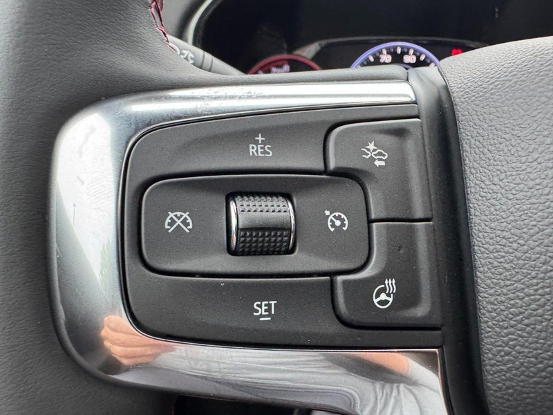 Chevrolet Blazer Vehicle Image 12