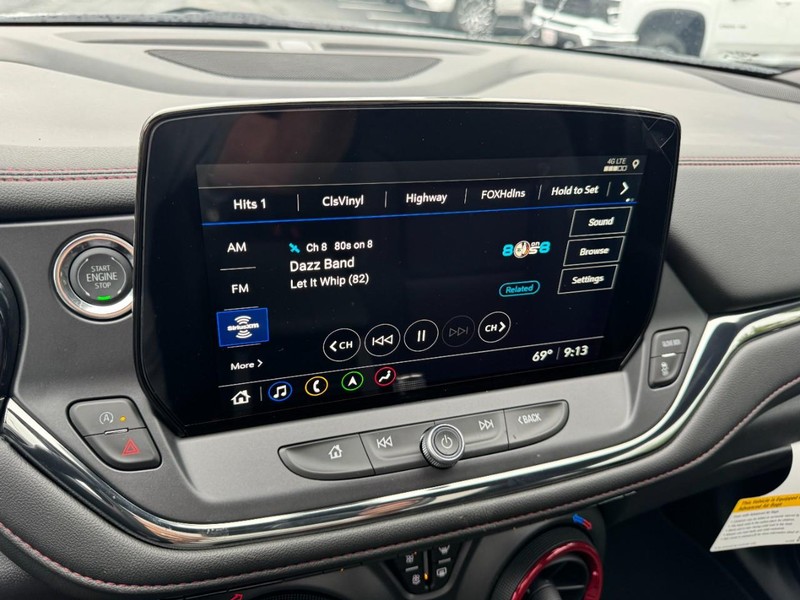 Chevrolet Blazer Vehicle Image 15