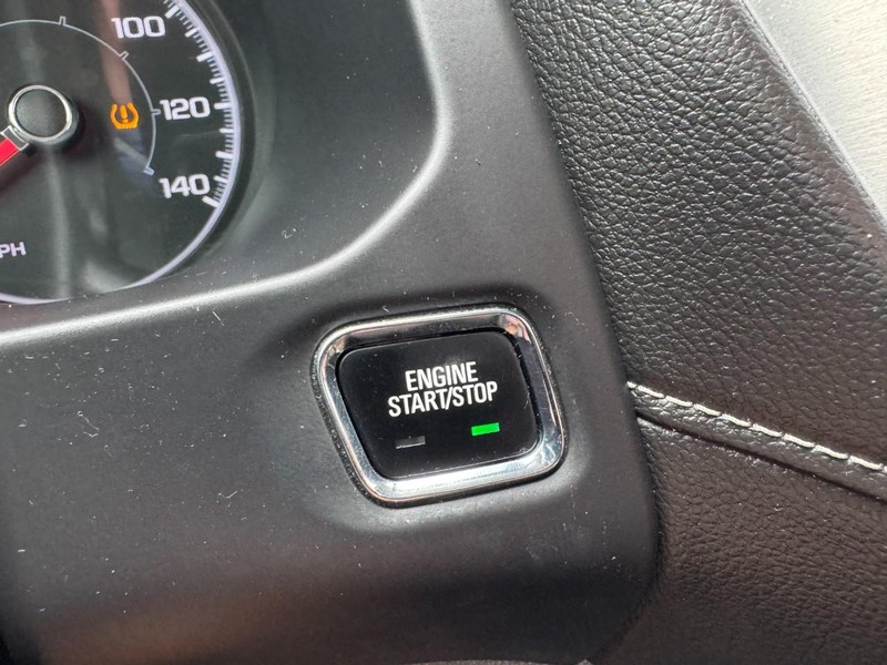 GMC Acadia Vehicle Image 22