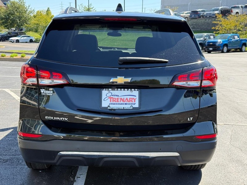 Chevrolet Equinox Vehicle Image 05