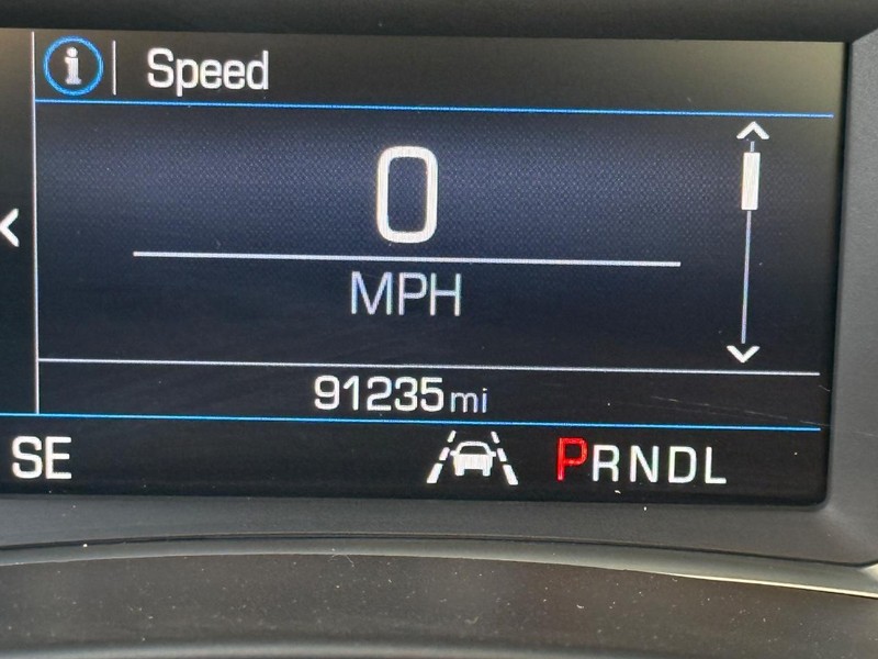 Chevrolet Equinox Vehicle Image 21