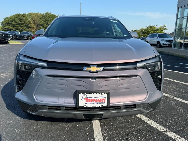 Chevrolet Blazer EV Vehicle Full-screen Gallery Image 09