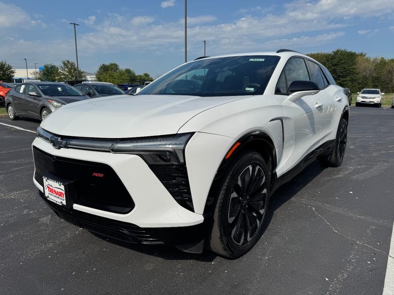 Chevrolet Blazer EV Vehicle Full-screen Gallery Image 08