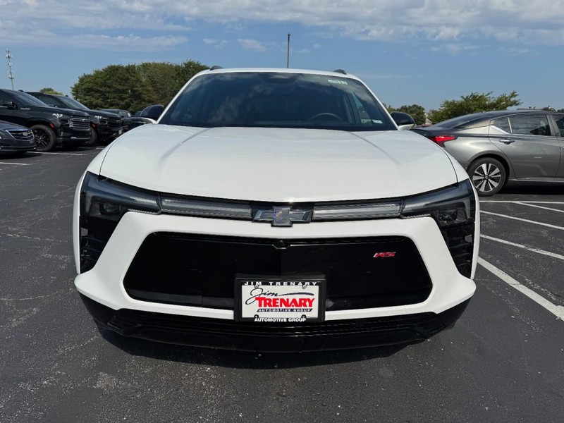 Chevrolet Blazer EV Vehicle Full-screen Gallery Image 09
