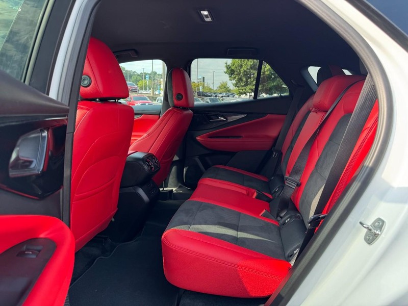 Chevrolet Blazer EV Vehicle Full-screen Gallery Image 10