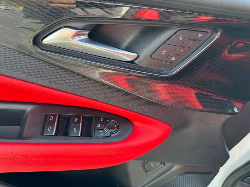 Chevrolet Blazer EV Vehicle Full-screen Gallery Image 15