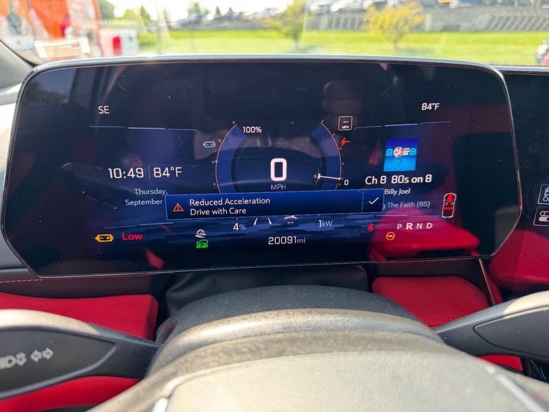 Chevrolet Blazer EV Vehicle Full-screen Gallery Image 21